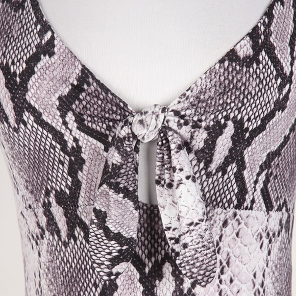 Snake Print Bodysuit - Picture 2 of 5